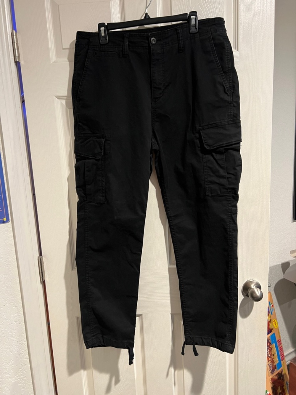 American Eagle Outfitters Black Cargo Pants with Ankle Ties